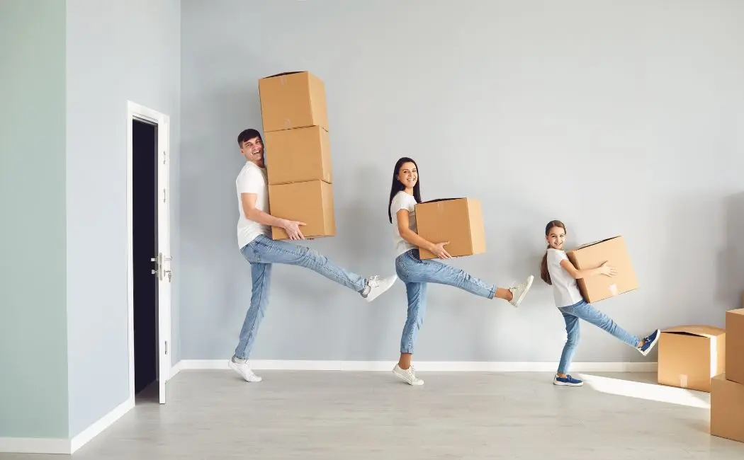 Understanding House Clearance Services and the Benefits of Using Waste Containers