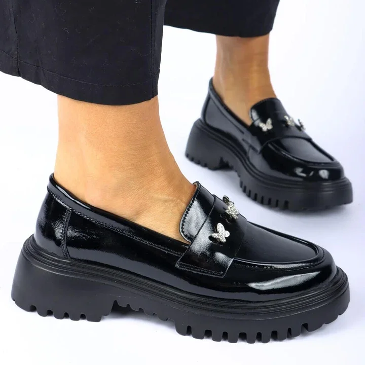 Jak dbać o półbuty damskie, aby służyły przez wiele sezonów?