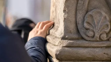 Mieszkańcy zdecydują o przyszłości zespołu kulturalno-edukacyjnego w Oborach