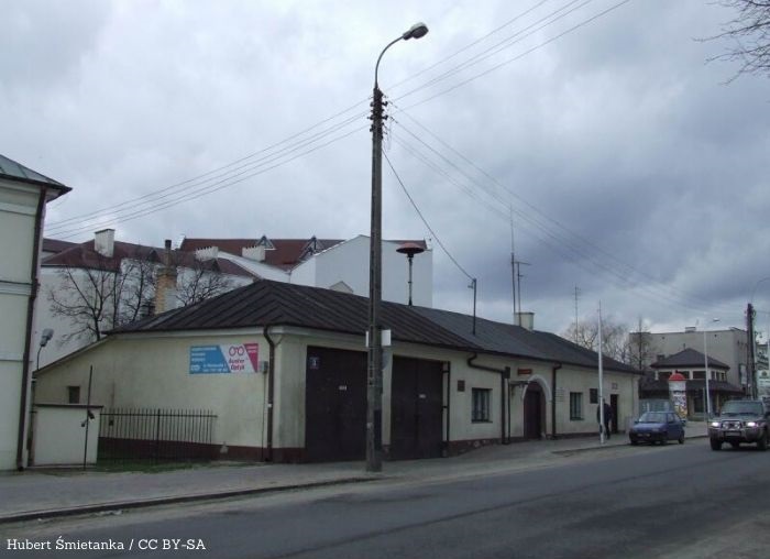 Policja Piaseczno: Ukradł pieniądze z auta, nagrała go kamera, zatrzymali kryminalni