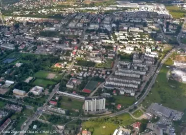 Powiat piaseczyński szuka rodzin zastępczych – szkolenia i pomoc dla opiekunów