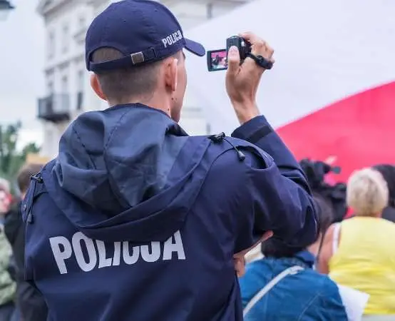 Piaseczyńscy wywiadowcy zatrzymali 12 osób za posiadanie narkotyków w ciągu miesiąca