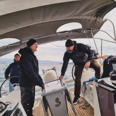 Grafika promocyjna wydarzenia Kurs skiperski - manewrówka: tydzień praktyki przed czarterem