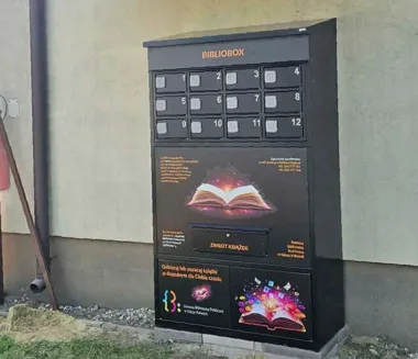 Przy szkole w Czersku pojawi się biblioboks. Książki będzie można odbierać automatycznie