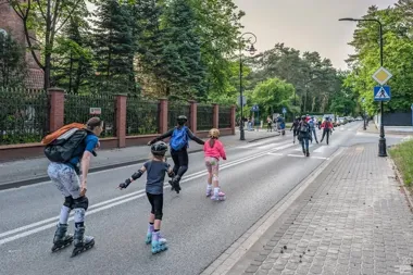 Nocny przejazd na rolkach otworzy wakacje w Konstancinie-Jeziornie