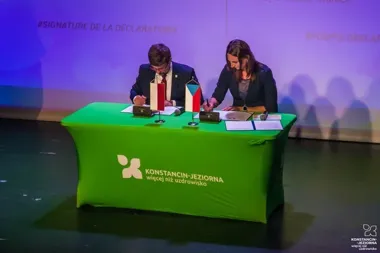 Muzyka, wycinanka i deklaracja przyjaźni. 20 lat partnerstwa z Hranicami w Konstancinie-Jeziornie