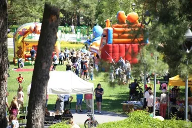 Park Zdrojowy wypełni się zabawą. Fasolki zagrają dla najmłodszych