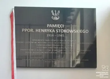 Pamięć o „Jaskółce” została w szkole. Odsłonięto tablicę