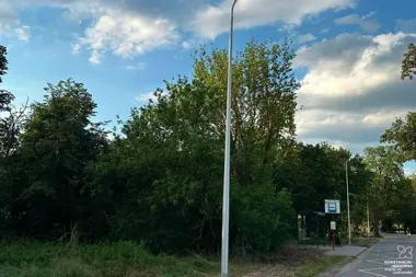Ul. Literatów w Oborach rozjaśniona wcześniej niż planowano