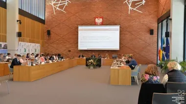 Dwie sesje rady miejskiej. Radni zajmą się jakością wody i trasami rowerowymi