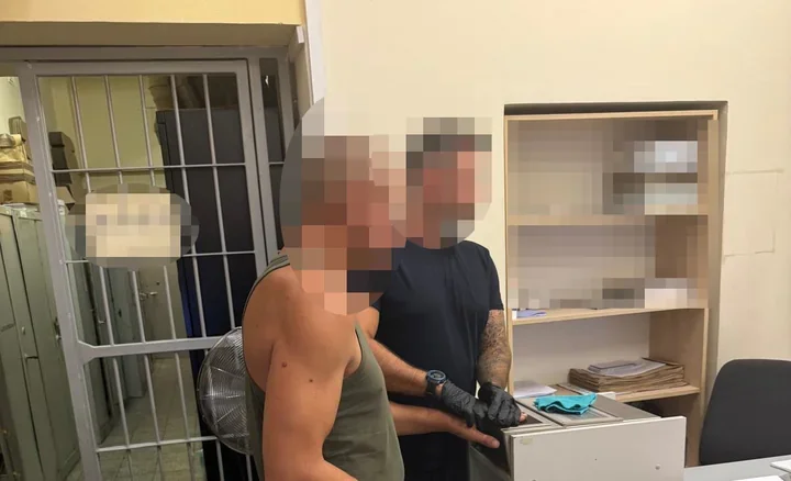 Ponad 1,5 promila i atak na policjantów. Interwencja w Lesznowoli