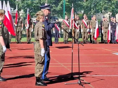 Pierwszy dzwonek i policyjna współpraca. Klasy mundurowe z nowymi możliwościami