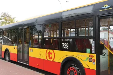 Do Cmentarza Południowego pojadą linie C37 i C47. Zmiany obejmą też 739